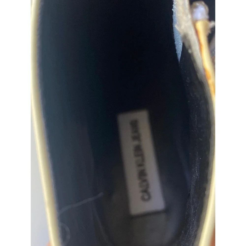 Calvin Klein Jeans Freda Womens US 7 Cream Patent Leather Ankle Bootie